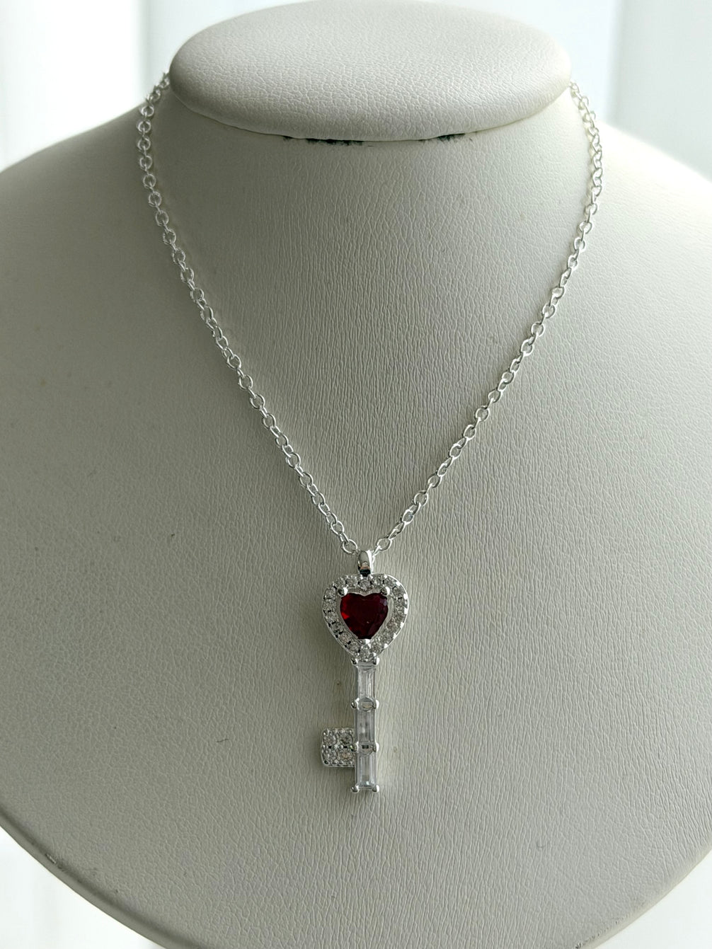 COLLAR LLAVE CORAZON