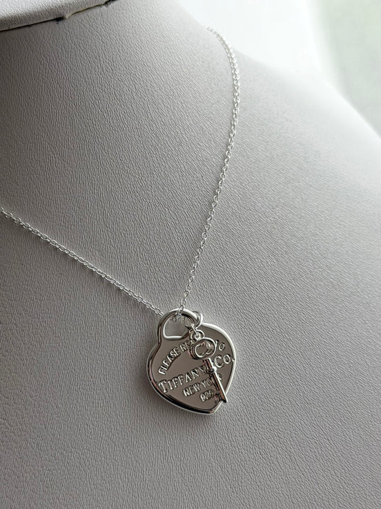 COLLAR CORAZON LLAVE