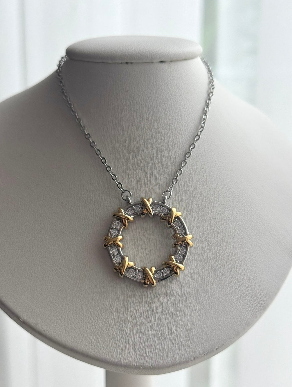 COLLAR CIRCULAR X