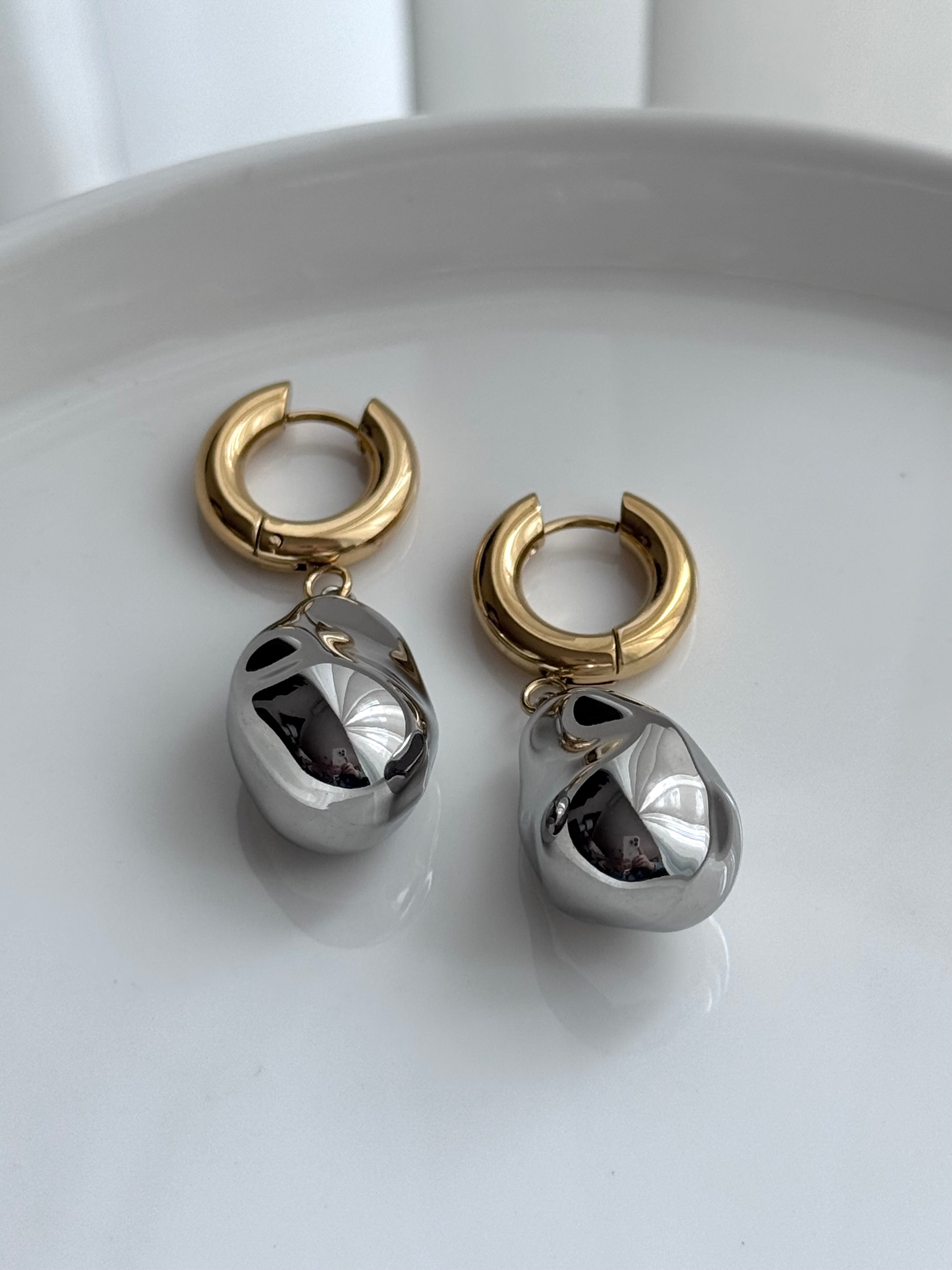 ARETE IRREGULAR