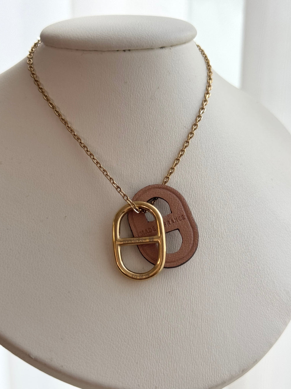 COLLAR H CAMEL