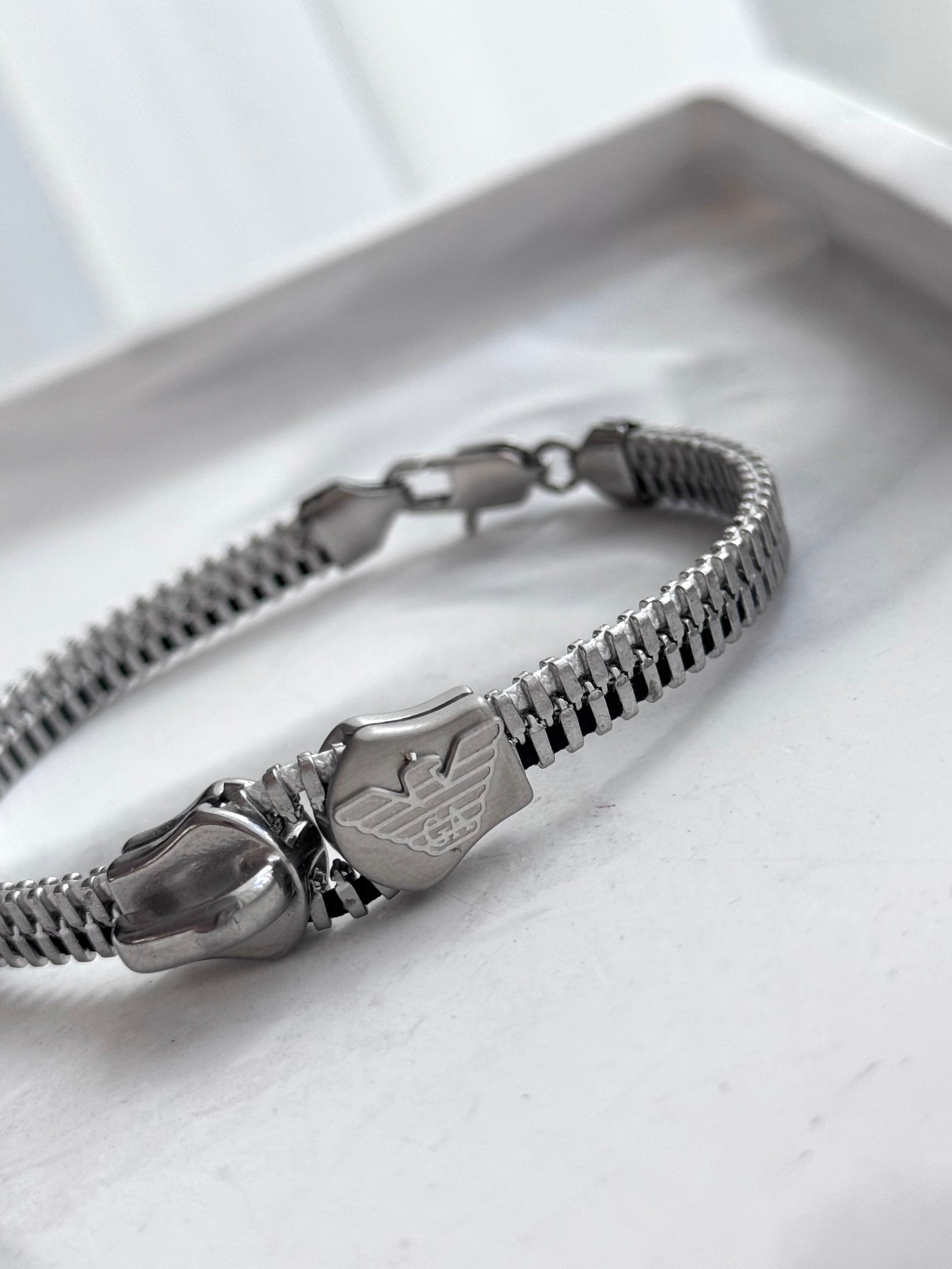 PULSERA ZIPPER PLATEADA