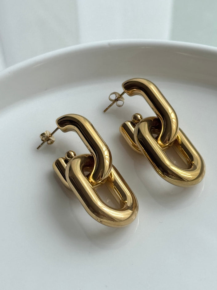 ARETES OVAL