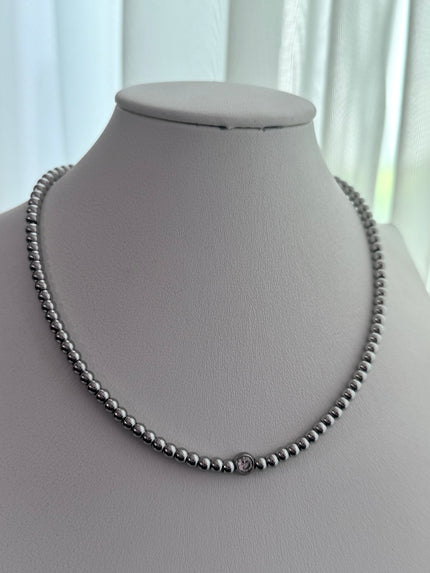 COLLAR BOLITAS CON ZIRCONIA