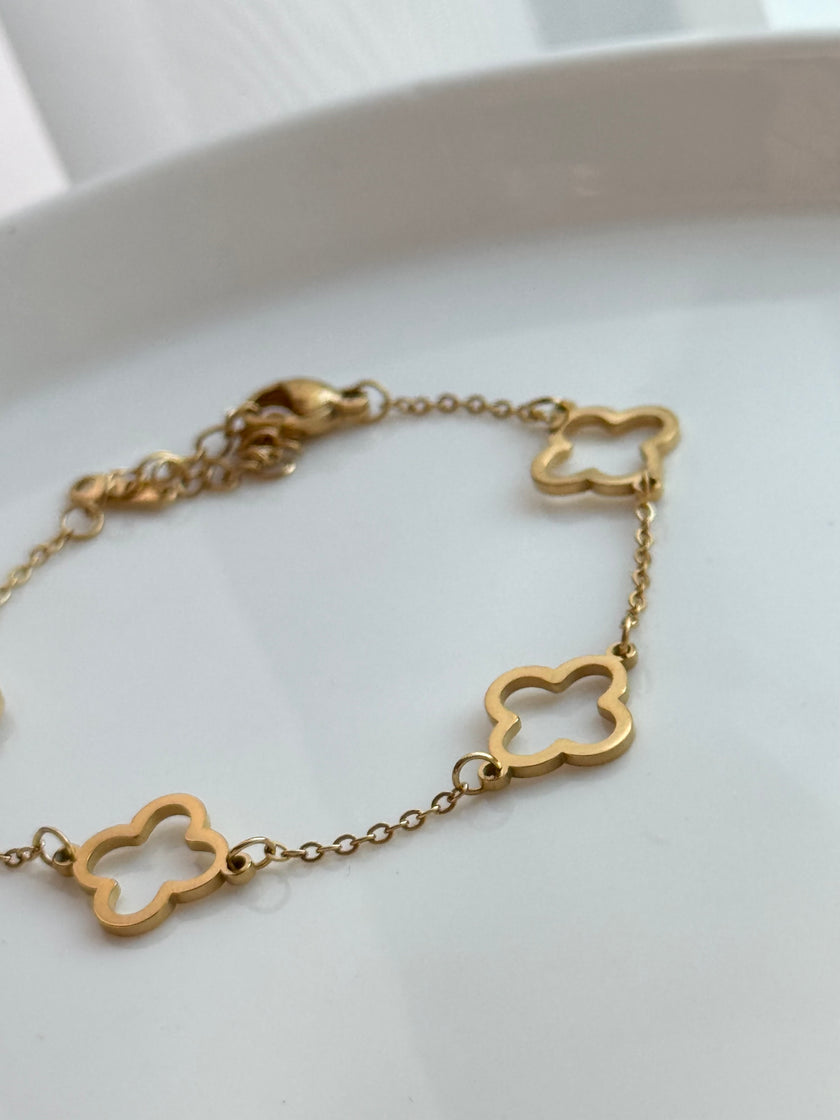 PULSERA TRÉBOL SILUETA