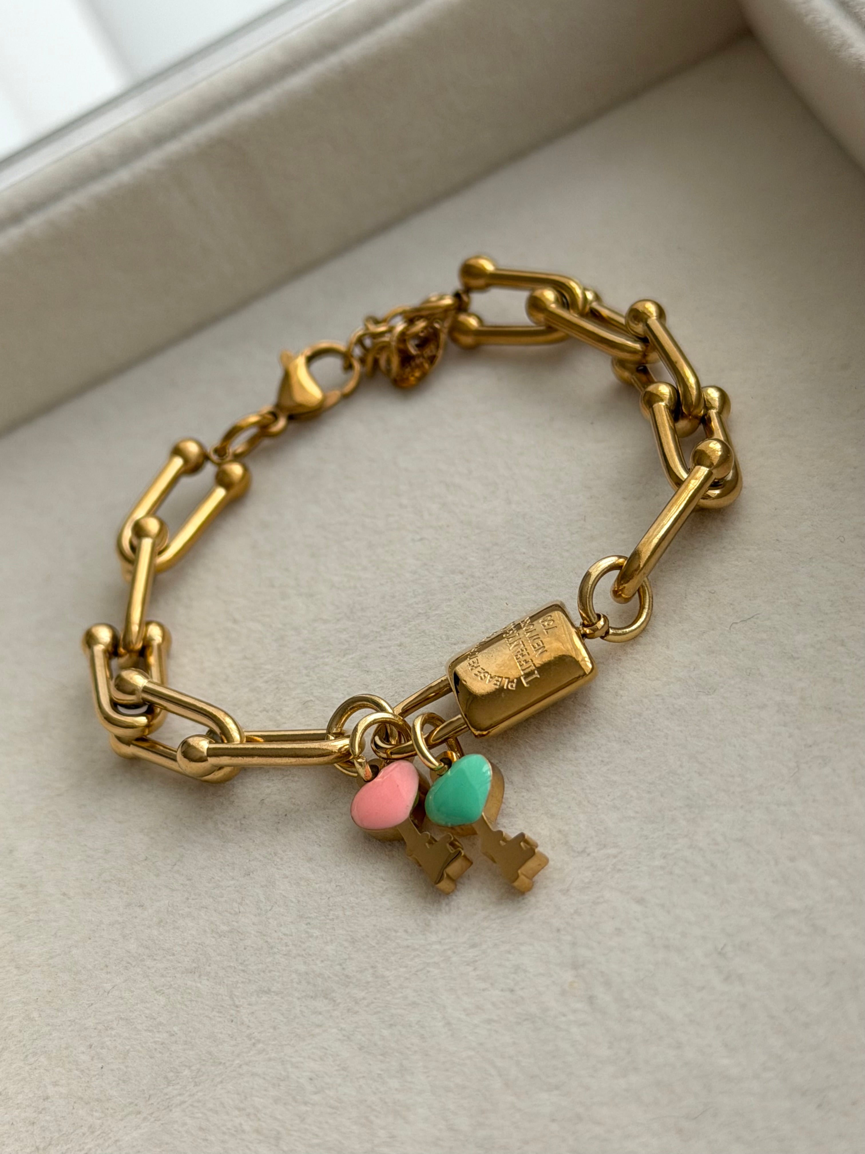 PULSERA ESLABONES CADADO