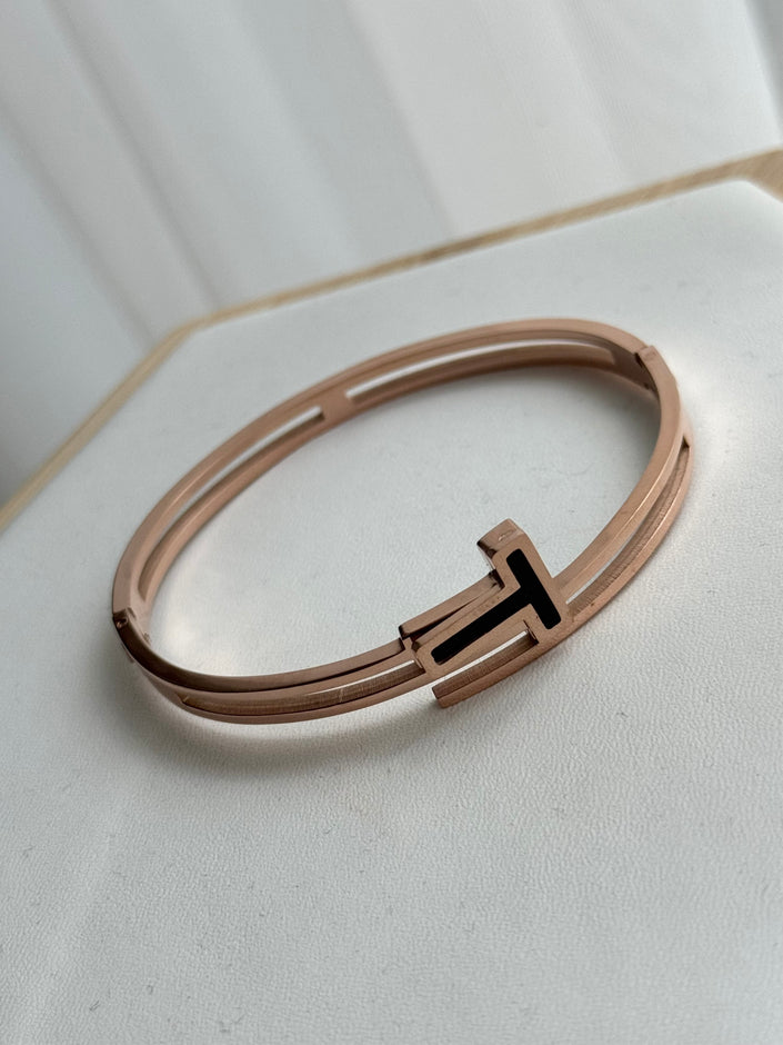 BRAZALETE T ROSA