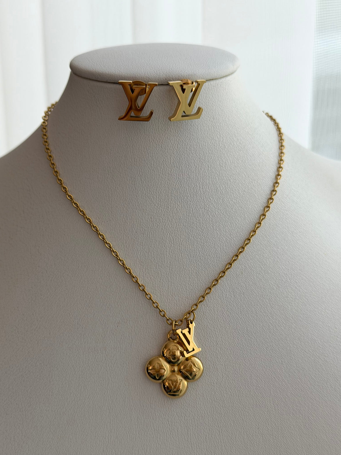 SET COMPLETO LV