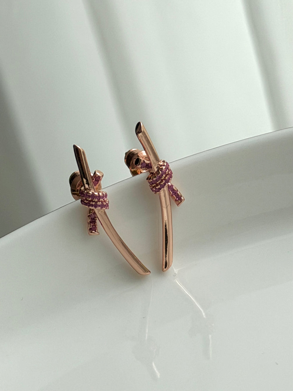ARETE NUDO ROSA
