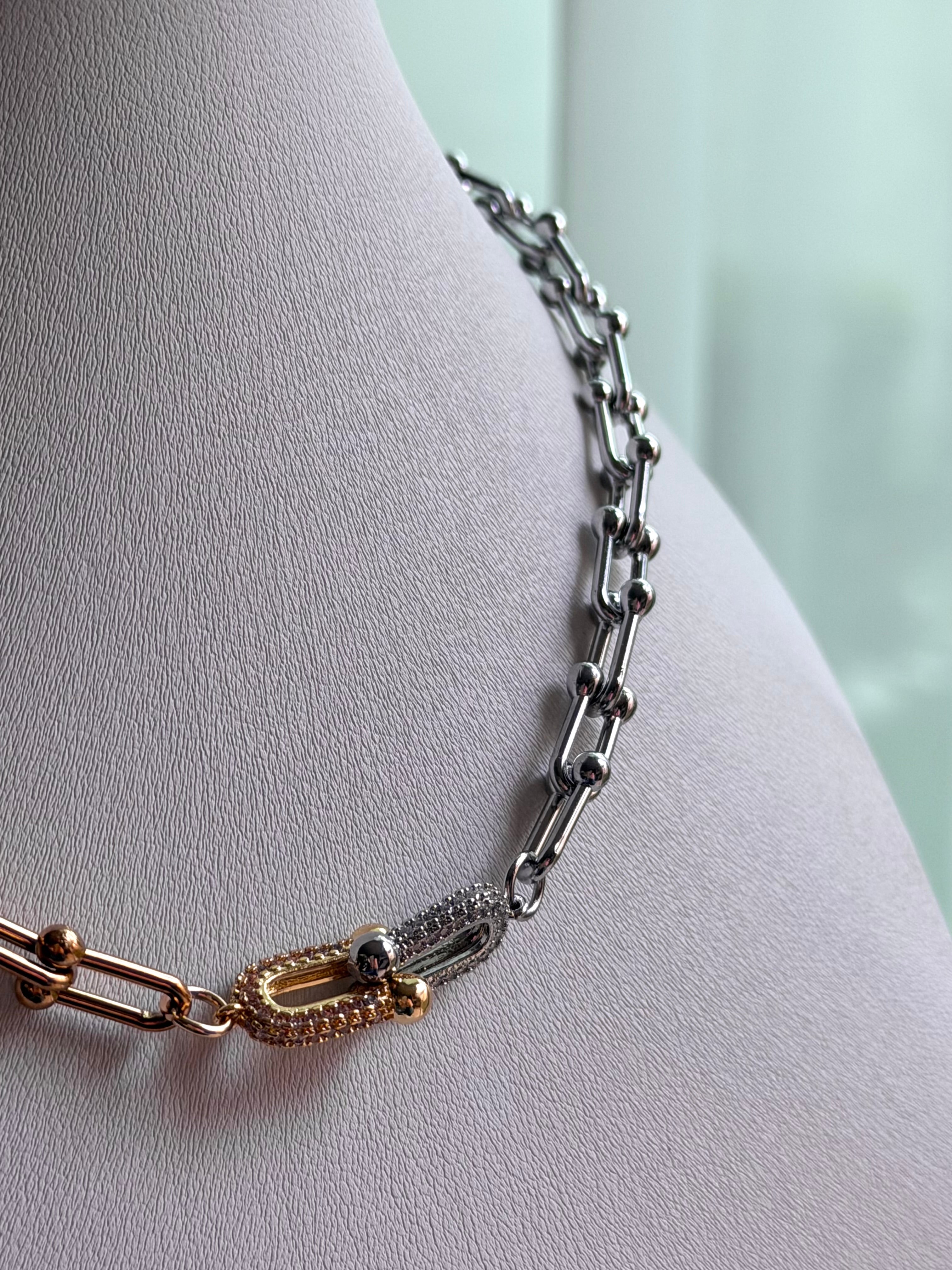 COLLAR BICOLOR ESLABONES CON CRISTAL