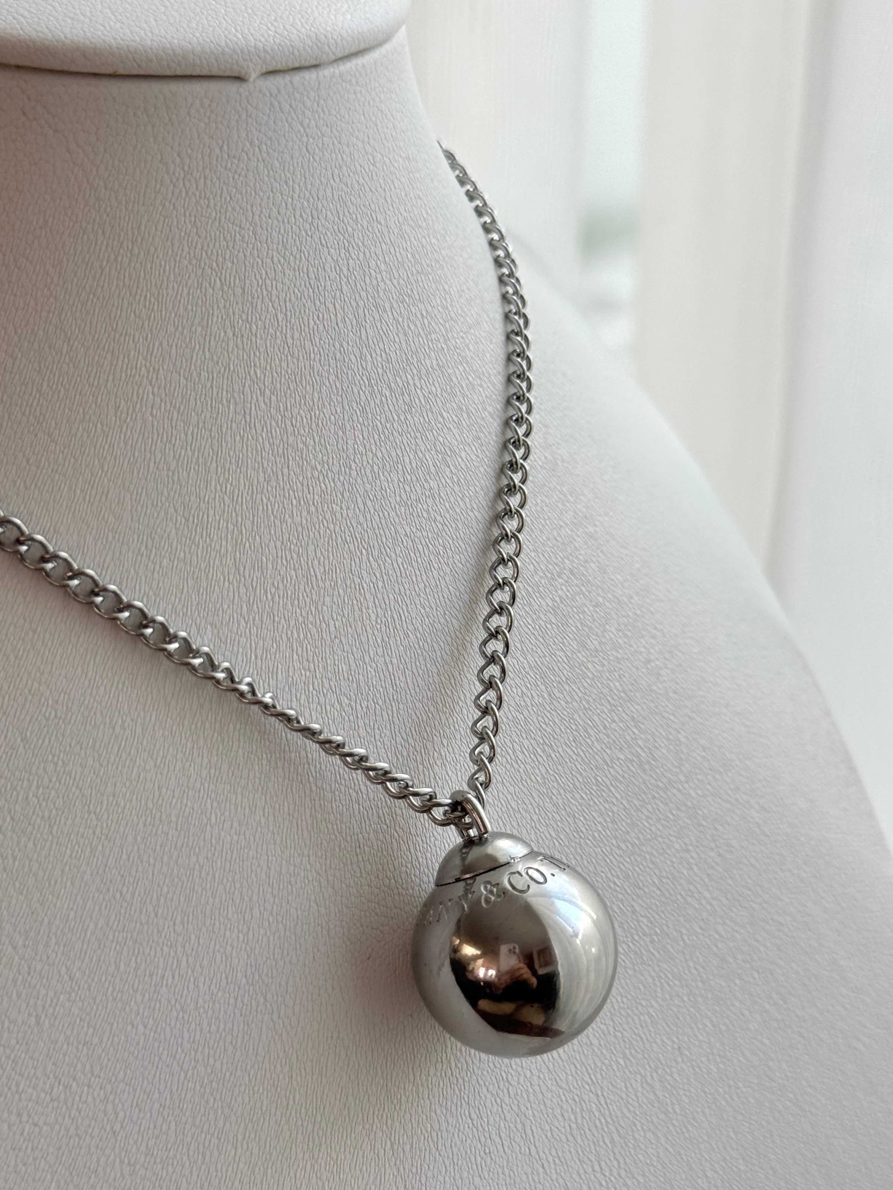 COLLAR LARGO BOLITA TFNY