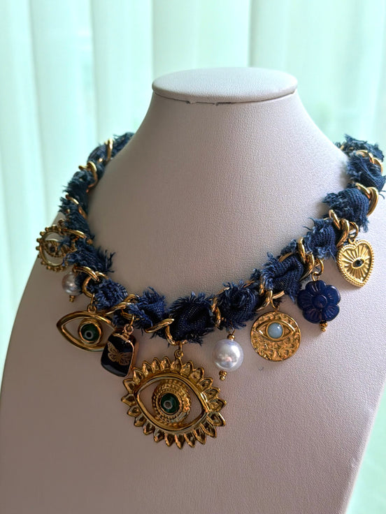 COLLAR TELA CON DIJES
