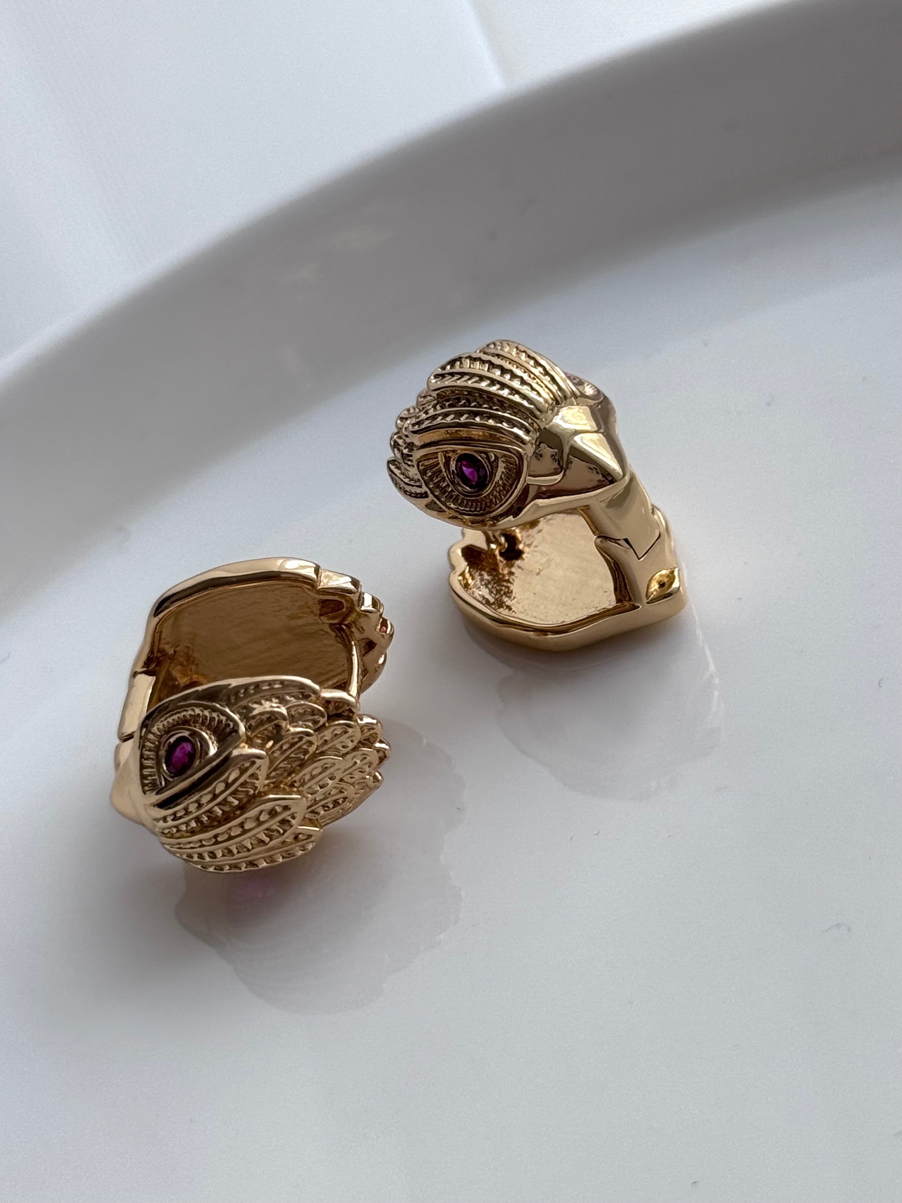 HUGGIES KURTH OJO ROSA