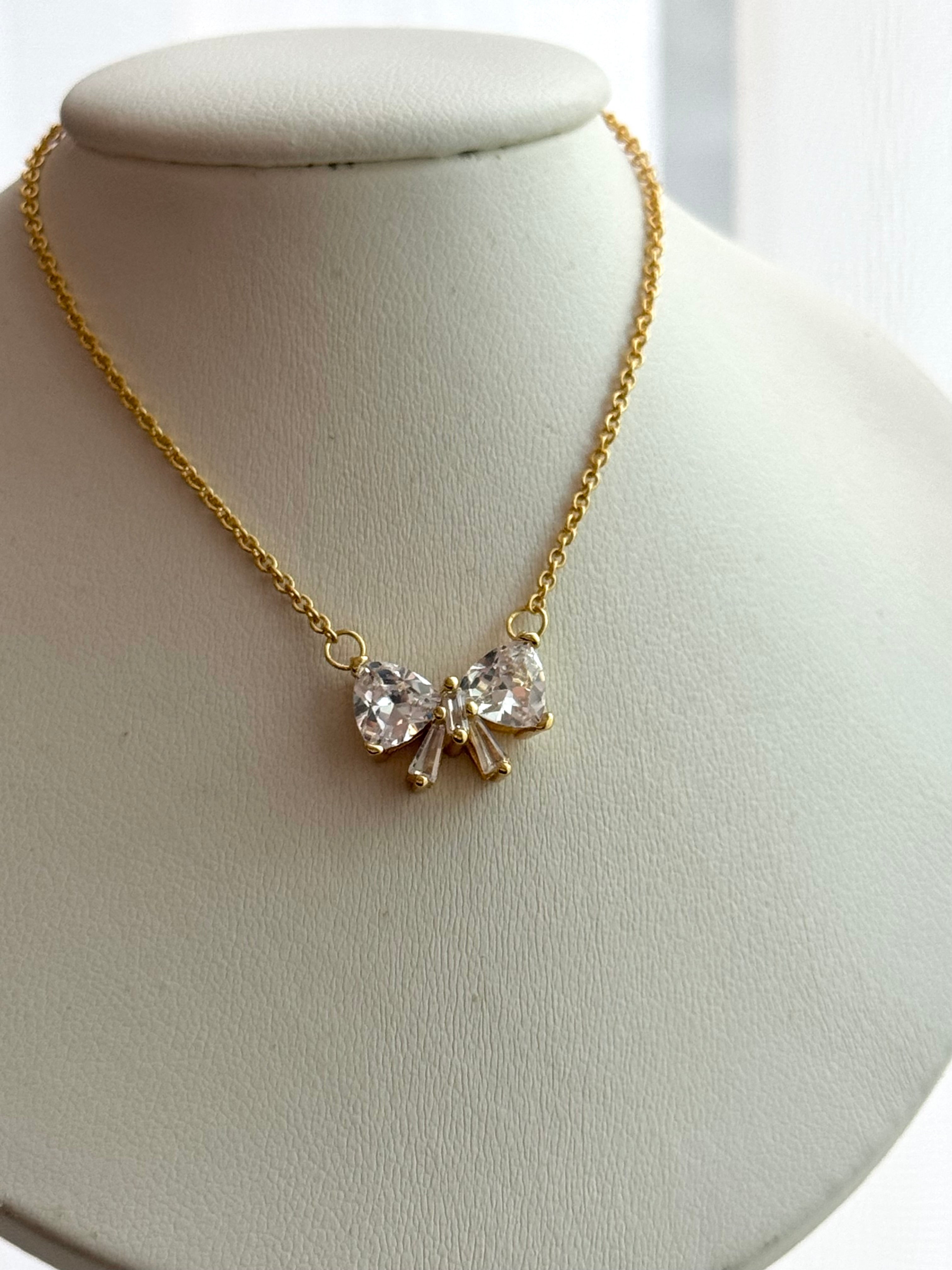 COLLAR MOÑO
