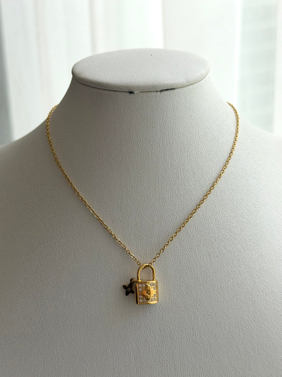 COLLAR CANDADO