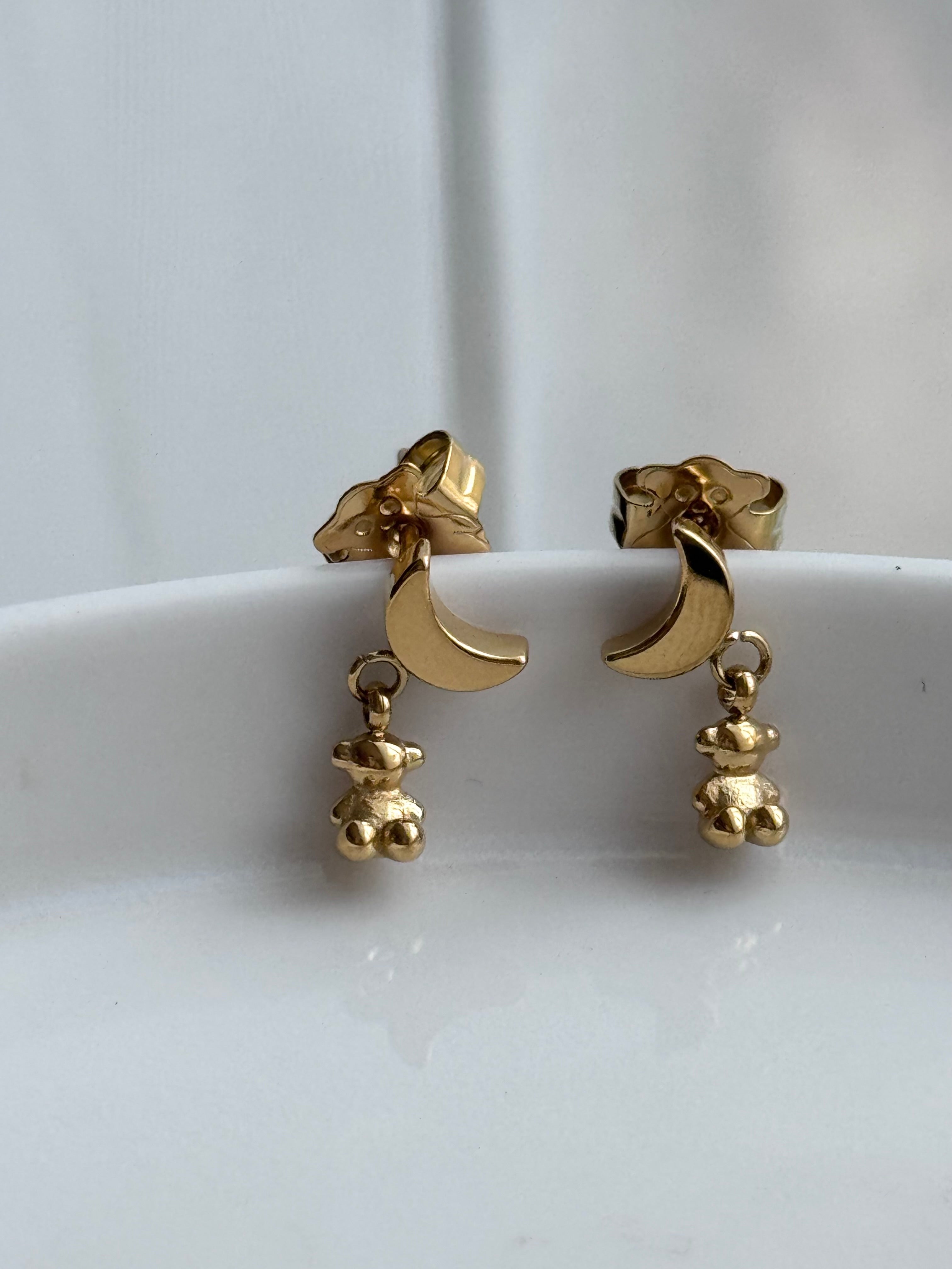 ARETE  LUNA CON OSITO DORADO