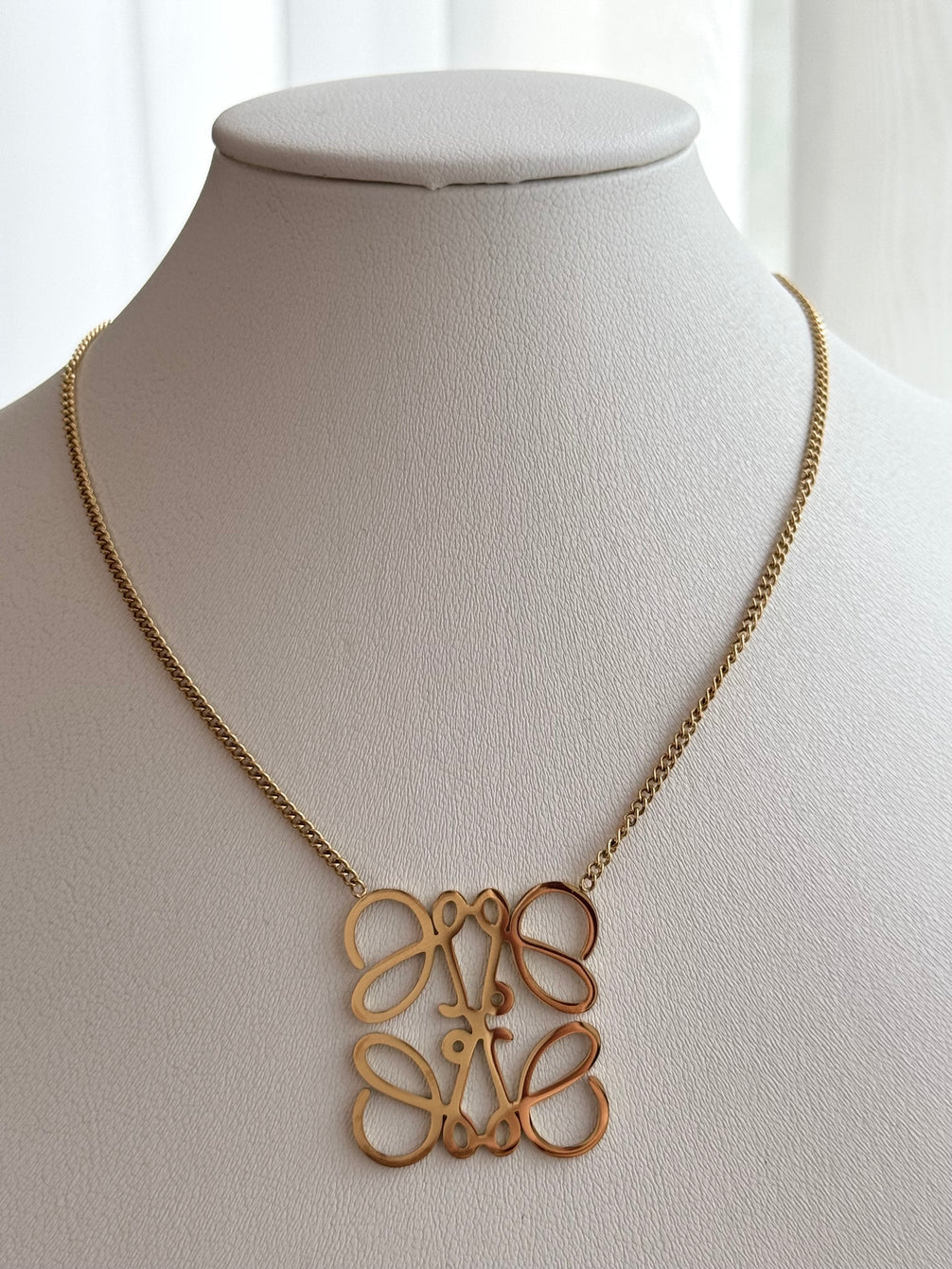 COLLAR LOEWE