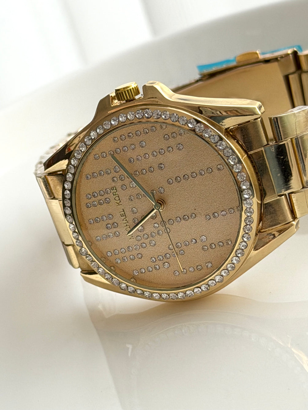 RELOJ CON CRISTALES