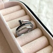 ANILLO DOBLE CLAVO
