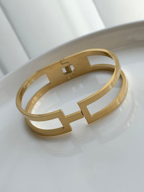 BRAZALETE H