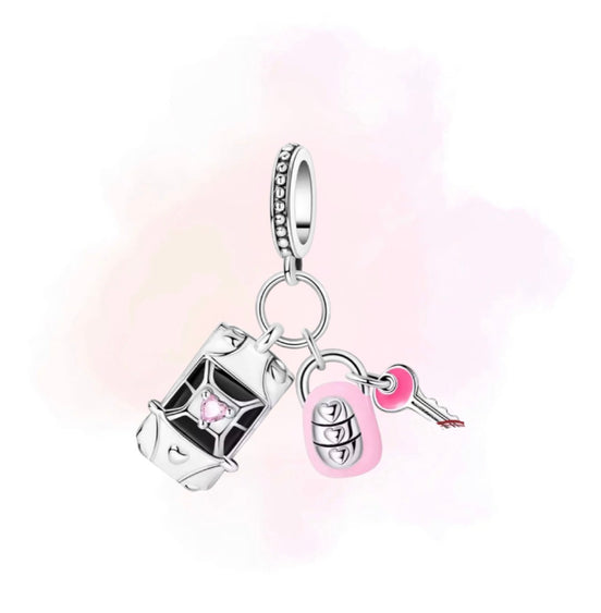 CHARM LLAVES