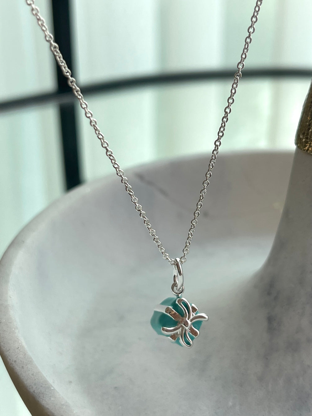 COLLAR GIFT