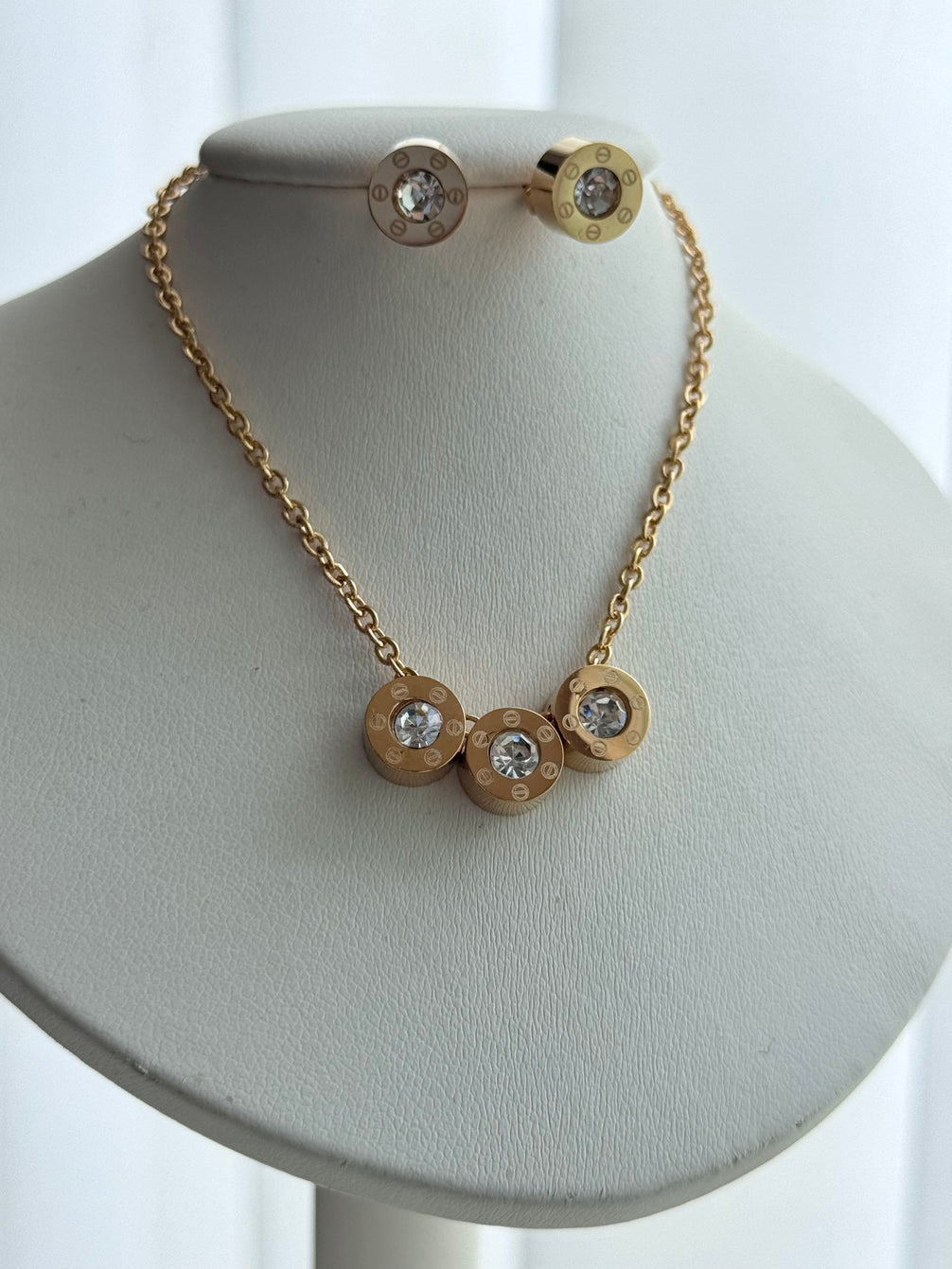 SET ZIRCONIAS