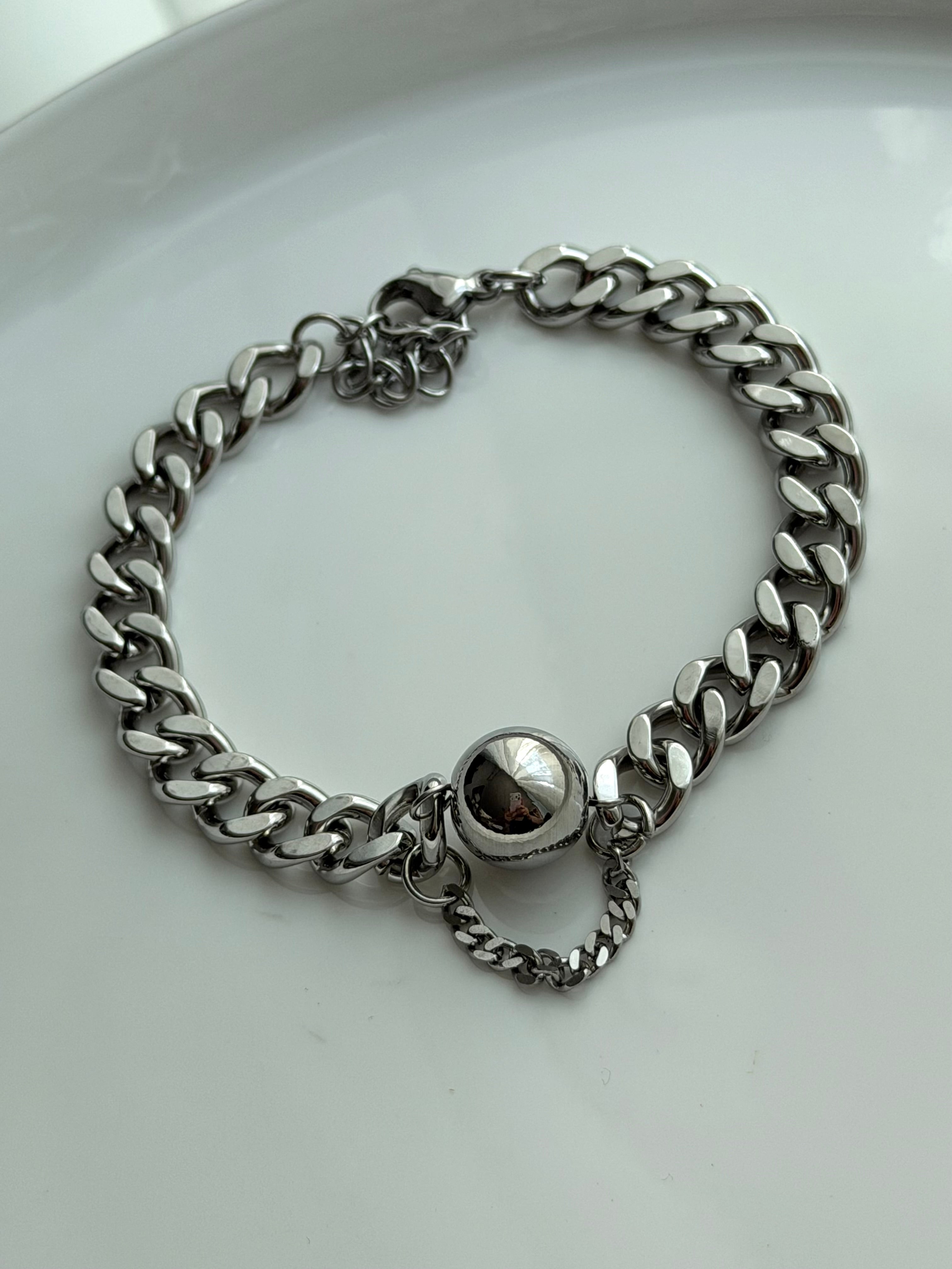 PULSERA CADENA Y BOLITA