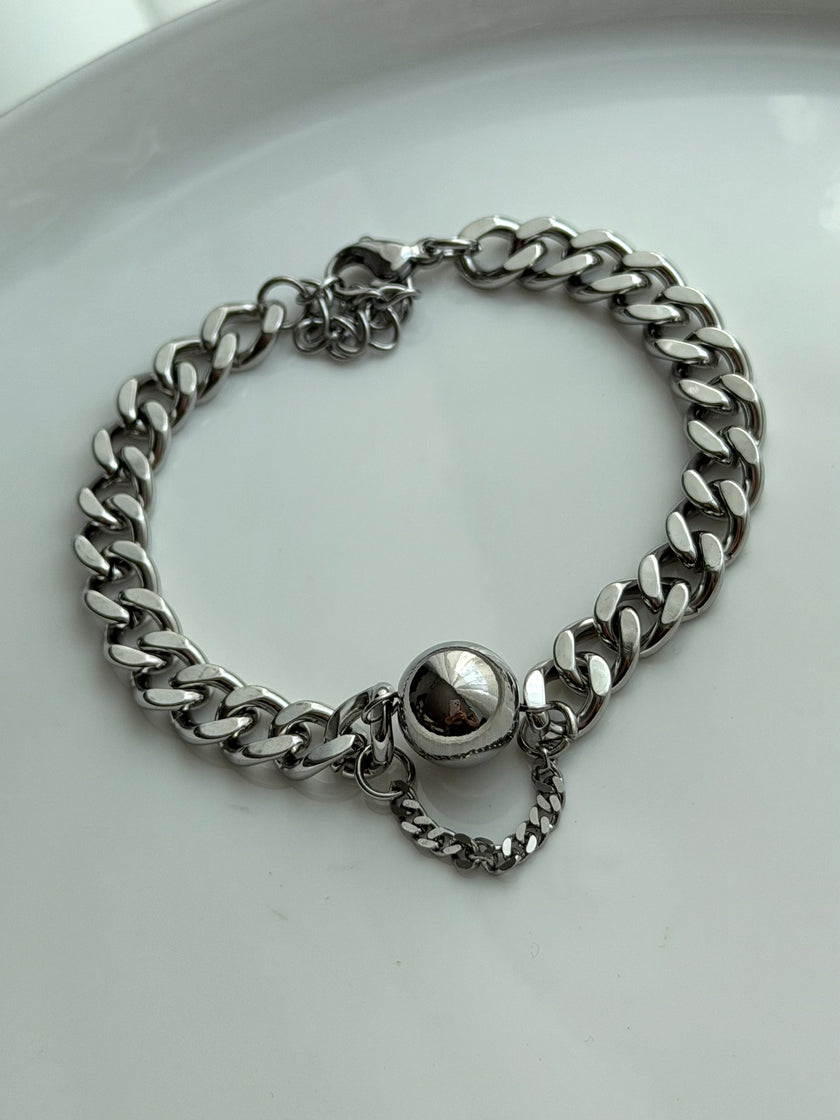 PULSERA CADENA Y BOLITA