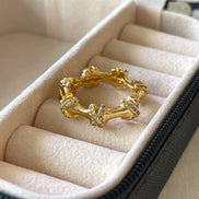 ANILLO X CON ZIRCONIAS
