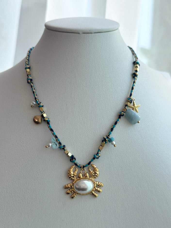 COLLAR HILO AZUL