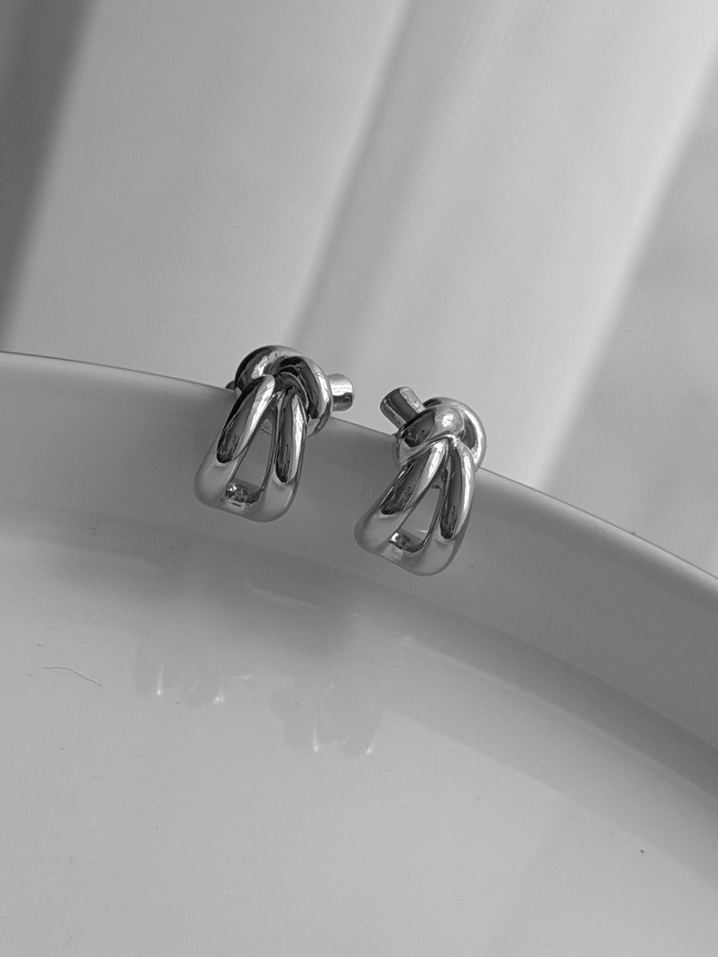 ARETE NUDO