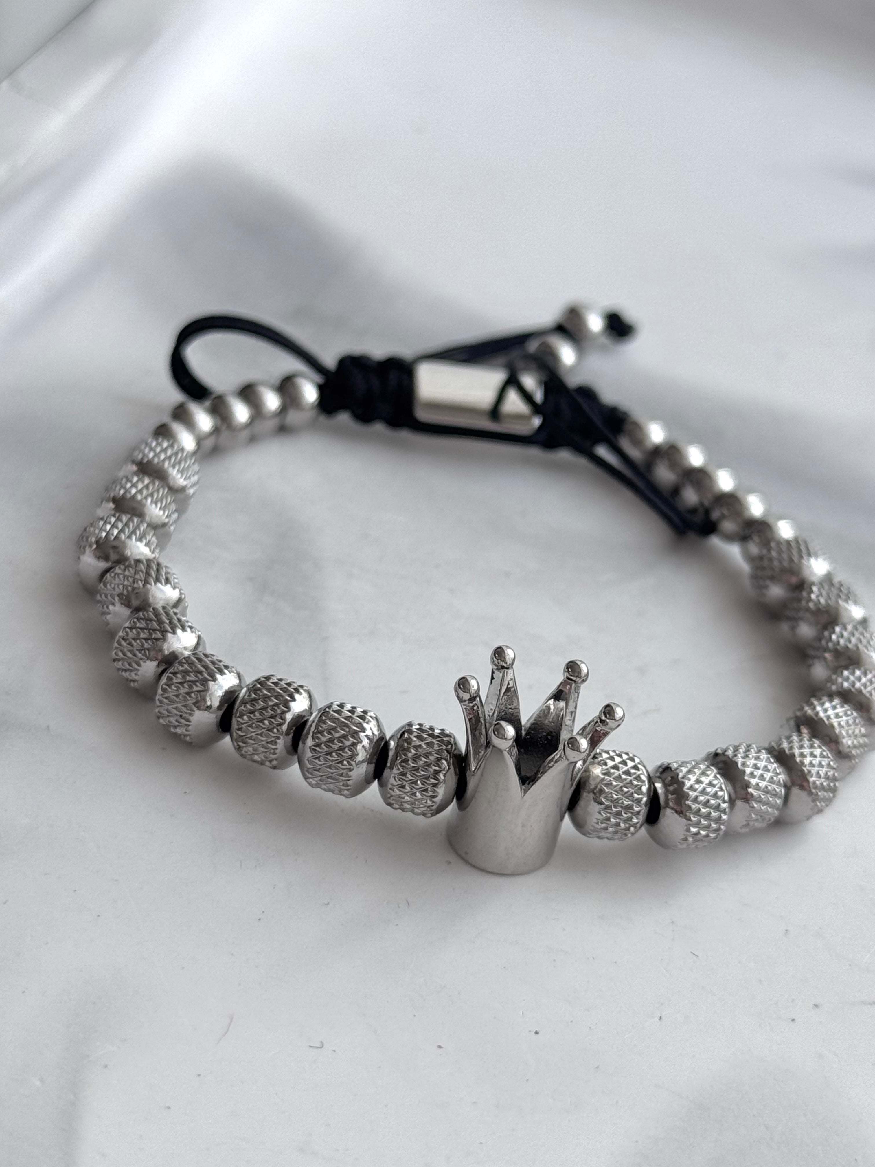 PULSERA CORONA PLATEADA