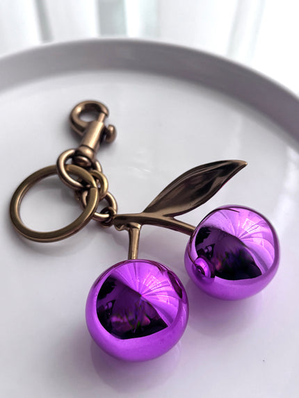 LLAVERO CEREZA ROSA CROMADO