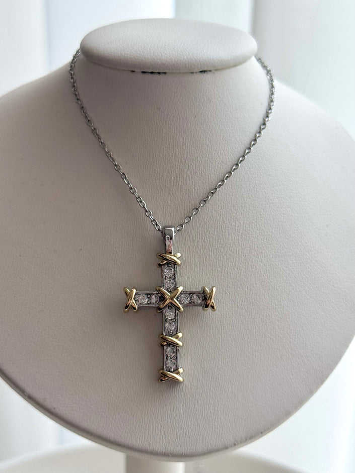 COLLAR CRUZ