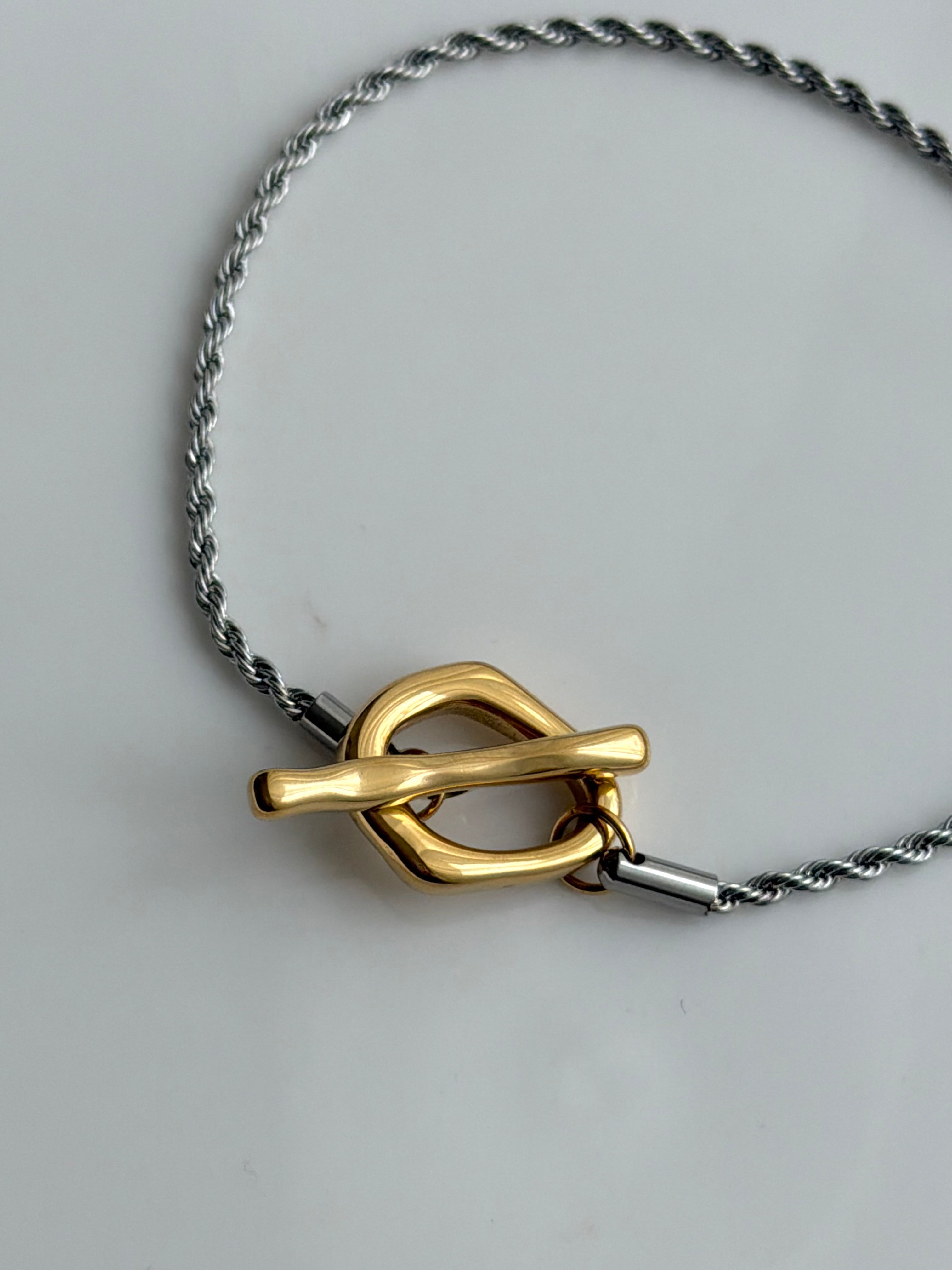 PULSERA CADENA DELGADA