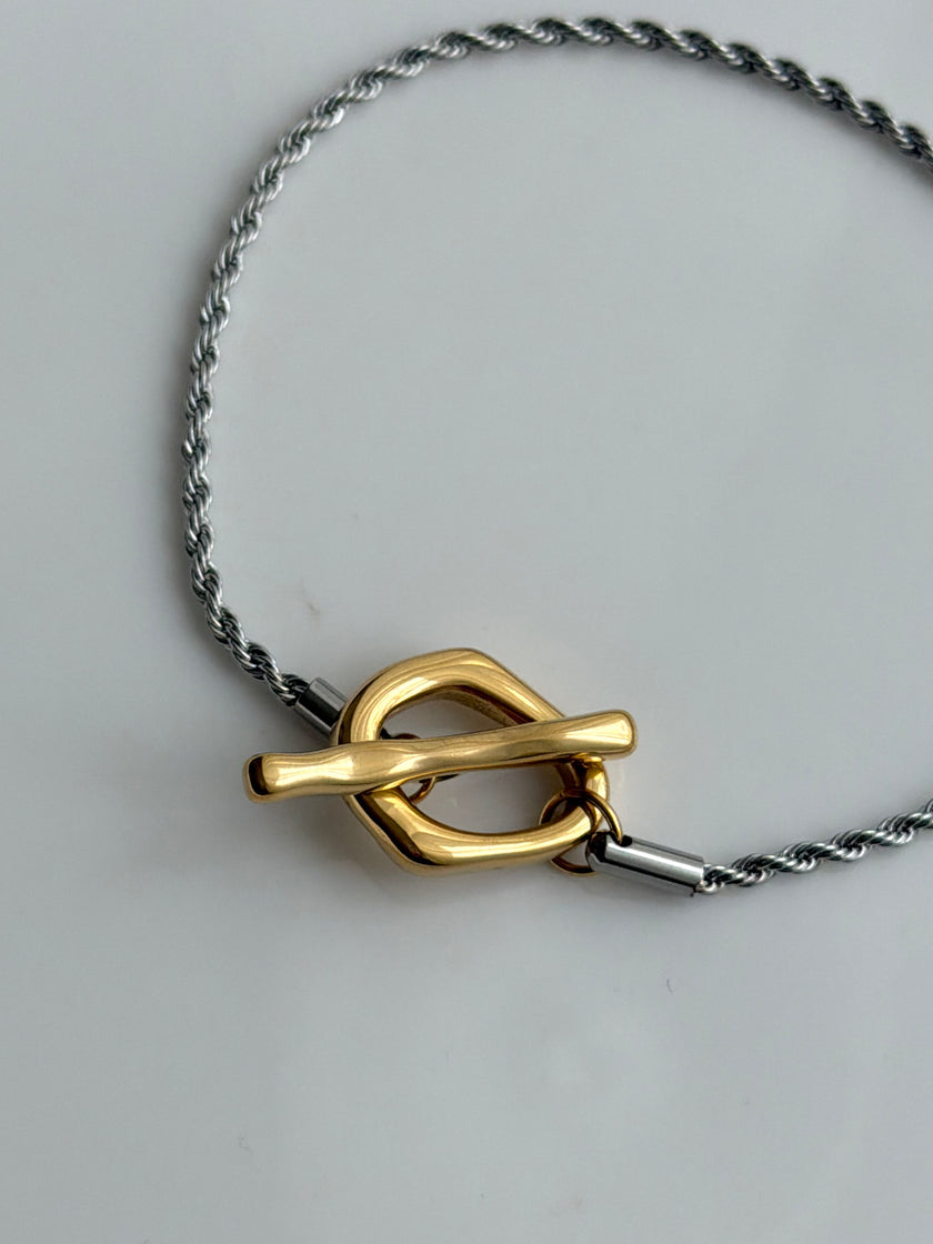 PULSERA CADENA DELGADA