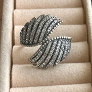 ANILLO HOJA