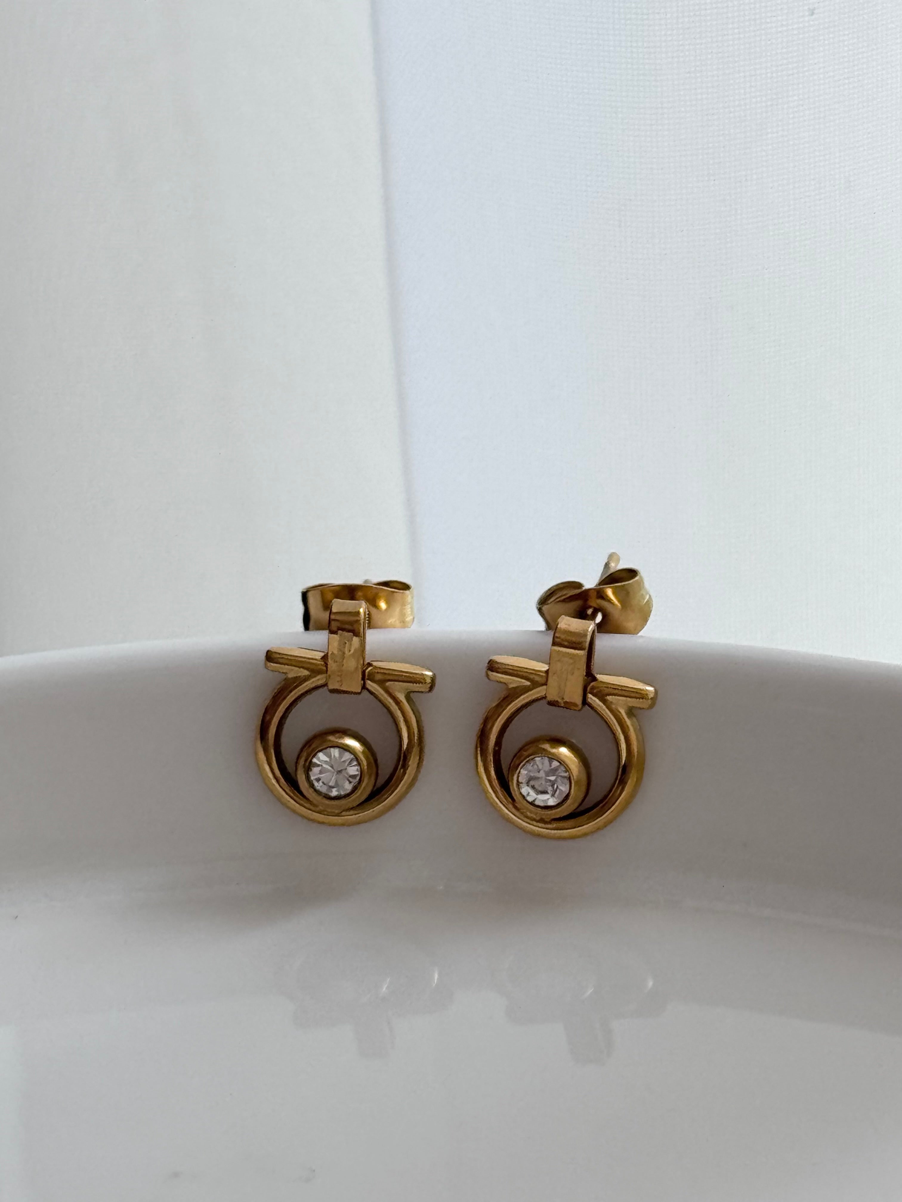 ARETE COLGANTE FRG
