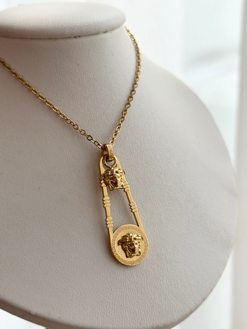 COLLAR MEDUSA DORADO