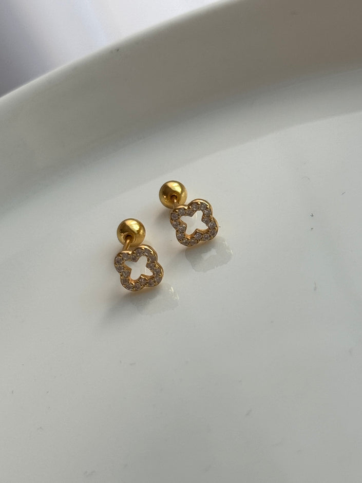 ARETE MINI TRÉBOL CON CRISTAL