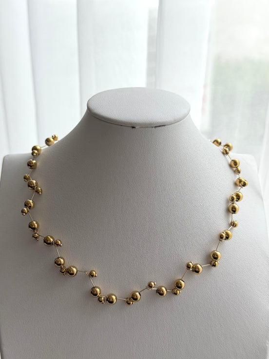 COLLAR BOLITAS