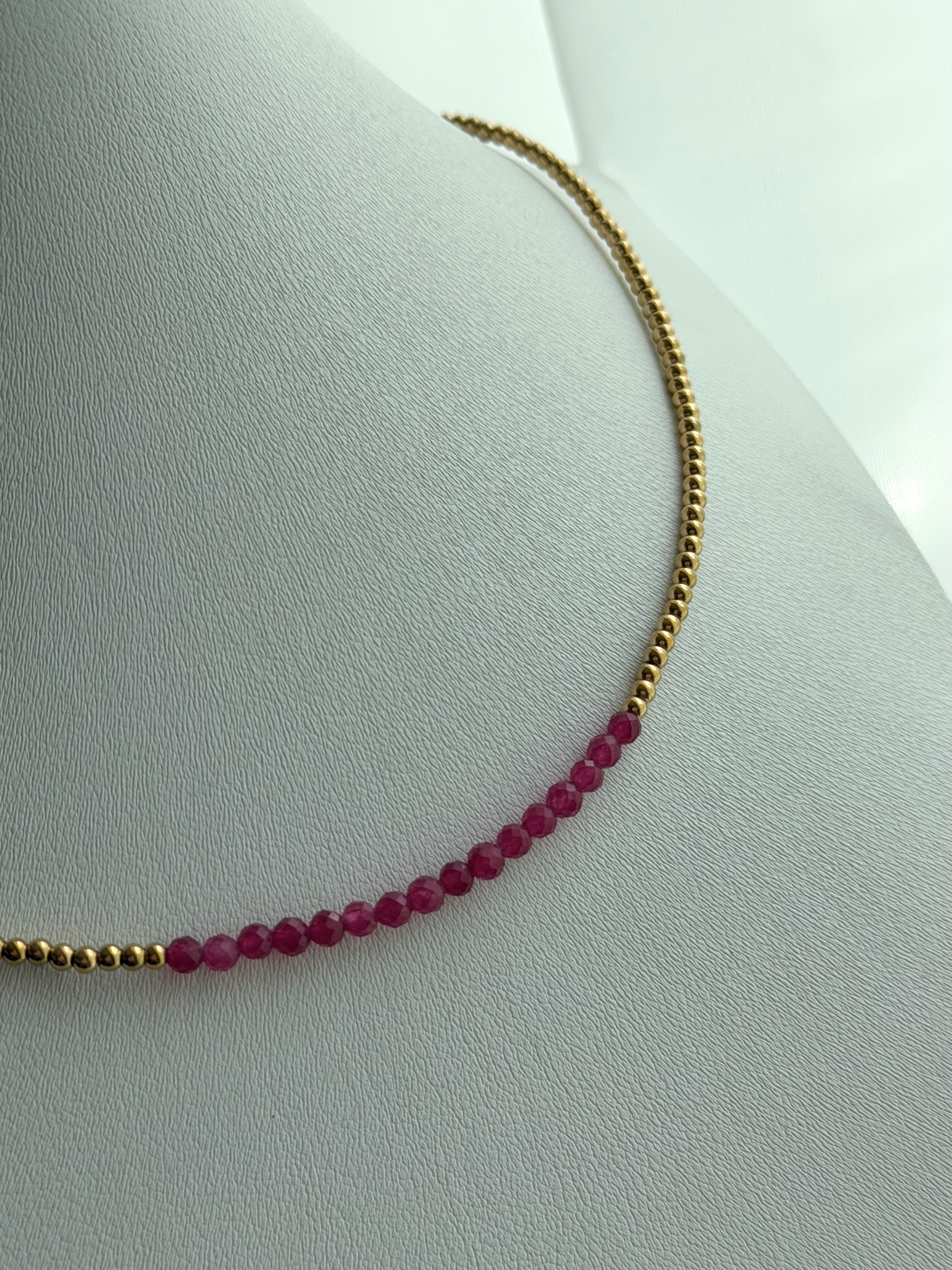 COLLAR BOLITAS ROSA