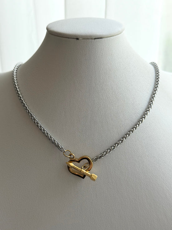 COLLAR BROCHE CORAZON