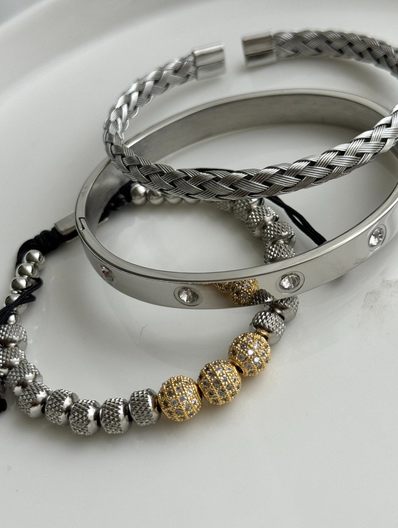 TRÍO DE PULSERAS BOLITAS DORADAS