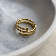 ANILLO UN CLOU
