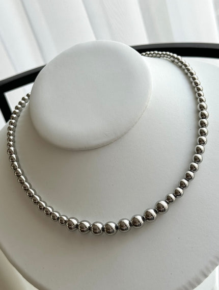 COLLAR BOLITAS