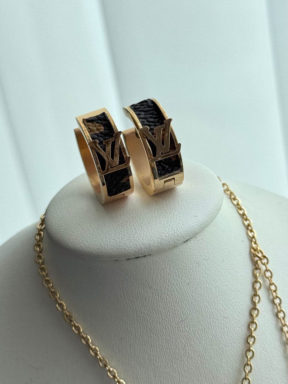 SET LV CAFÉ