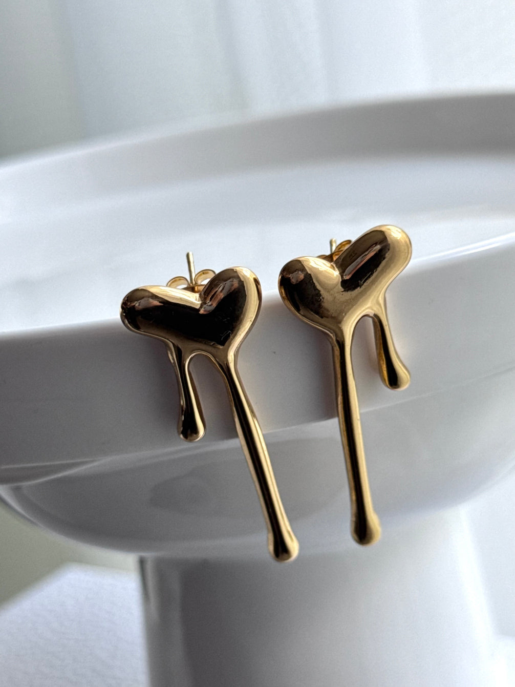 ARETE CORAZÓN GOTA