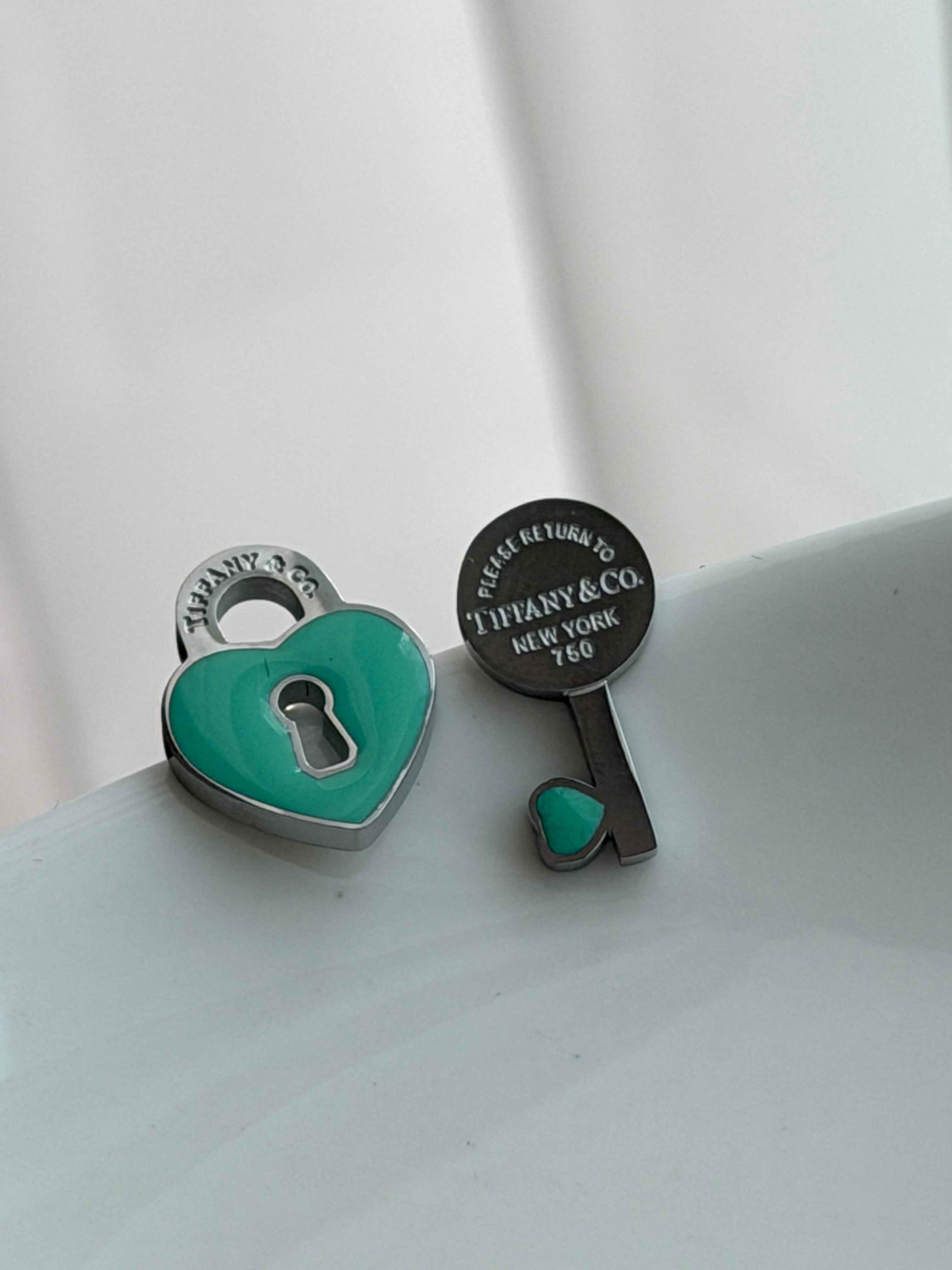 ARETE LLAVE Y CORAZON
